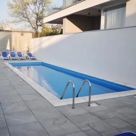 24 C Apartmán