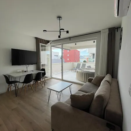 24 C Lägenhet *