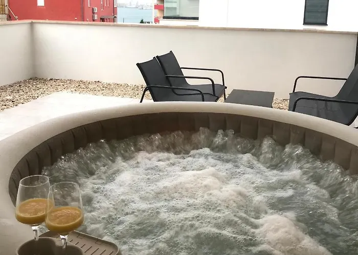 24 C Appartement Trogir