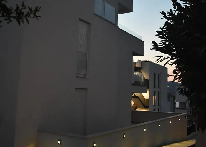 Διαμέρισμα 24 C Τρογκίρ